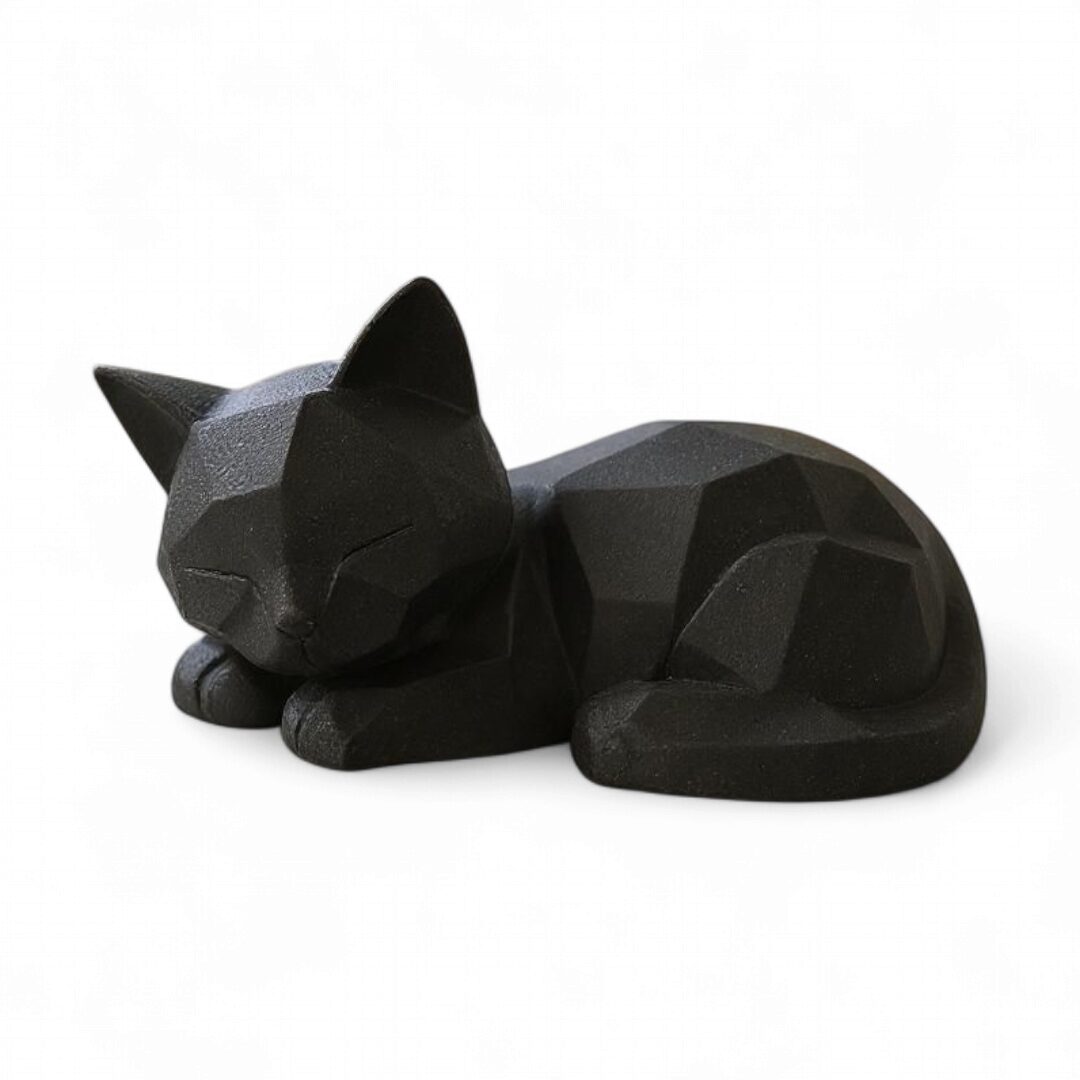 Figura Gato Geométrica Durmiendo