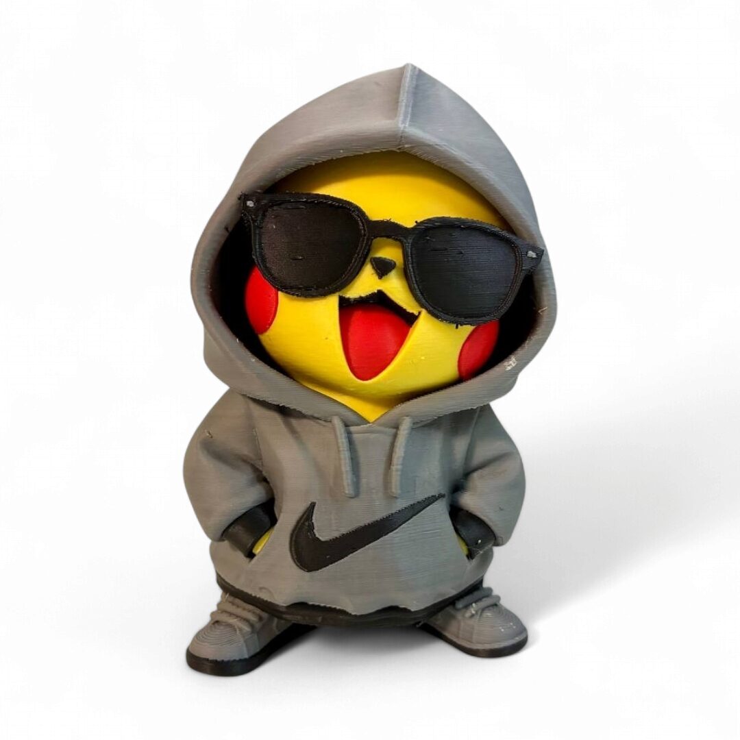 Figura "Pikachu Streetwear"