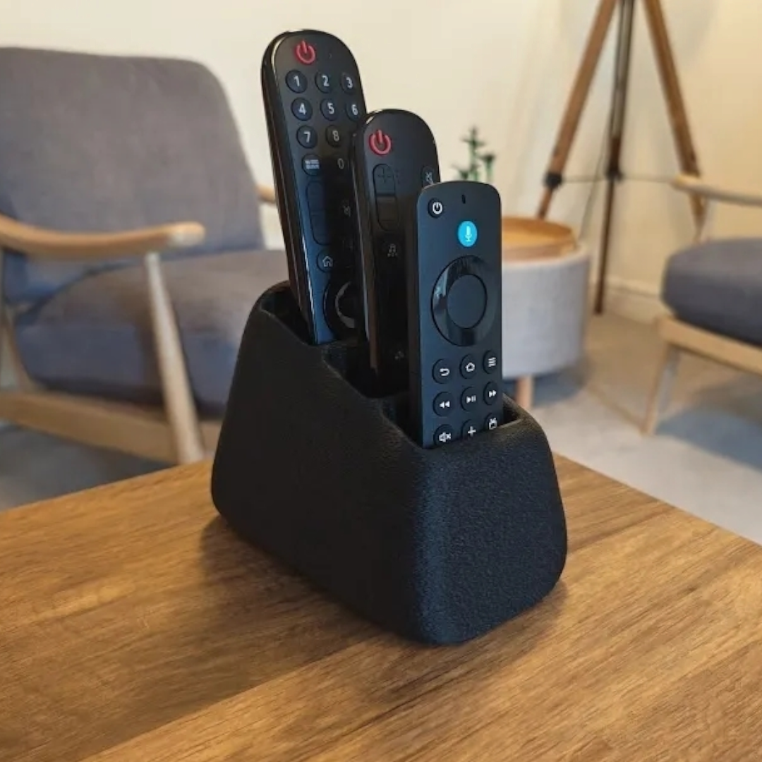 Organizador Triple de Controles Remotos